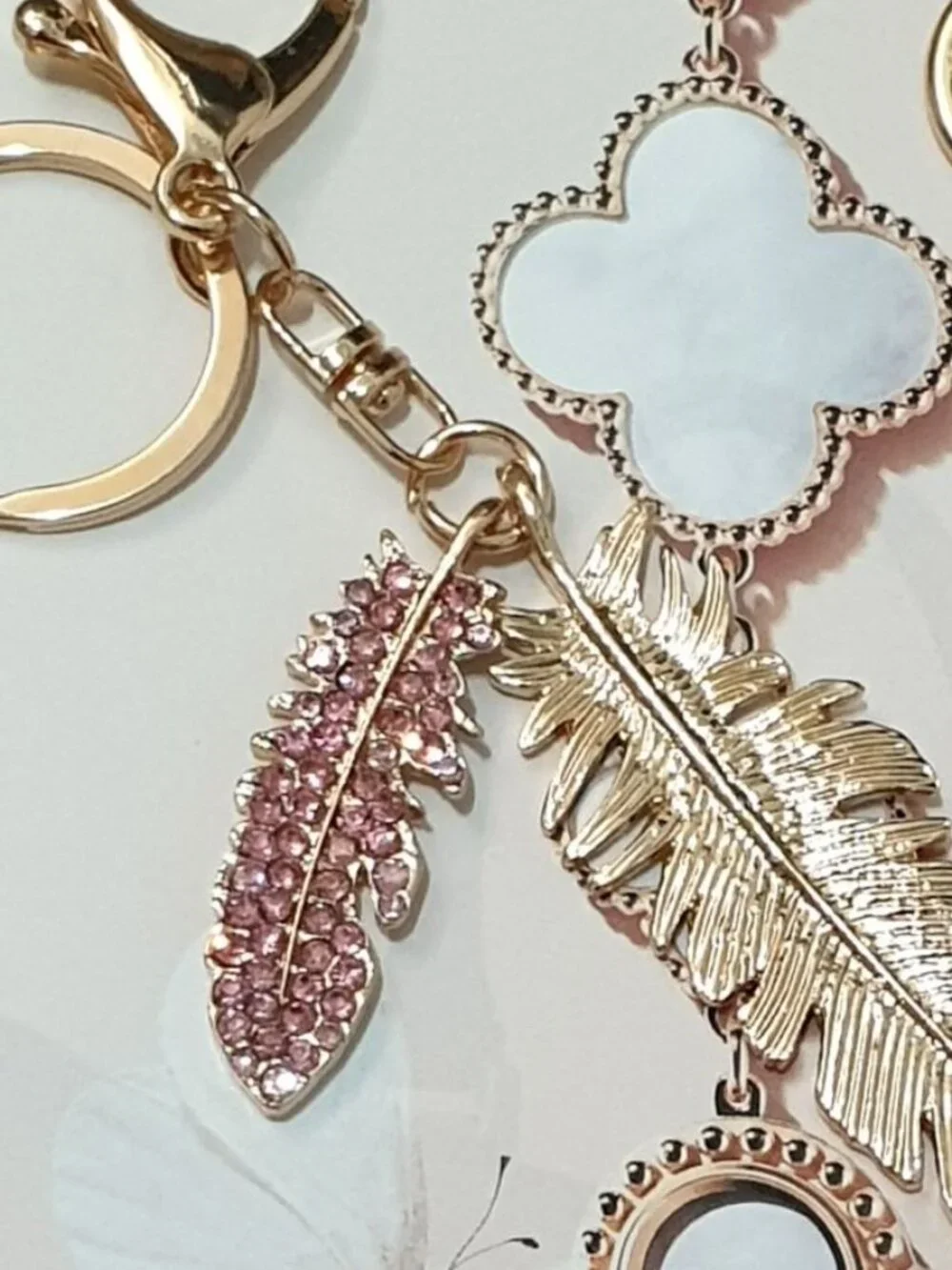 Women Crystals Gold Feather Key Chain Key Ring Handbag Purse Pendant Accessory